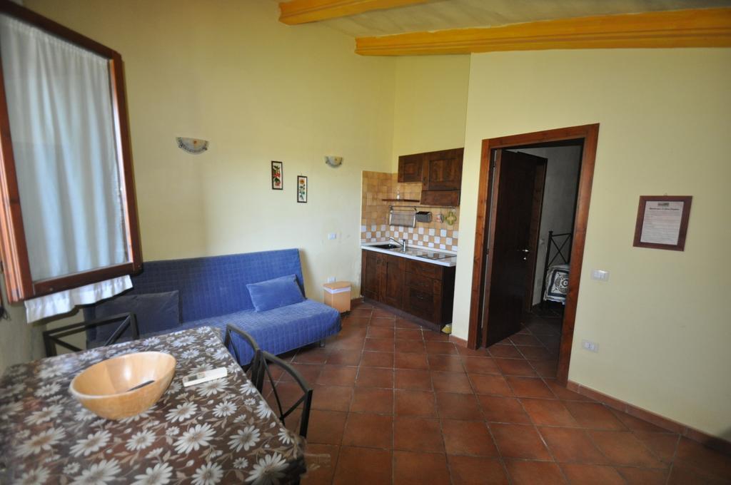 Agriturismo Il Cerrosughero Villa Scarlino Værelse billede