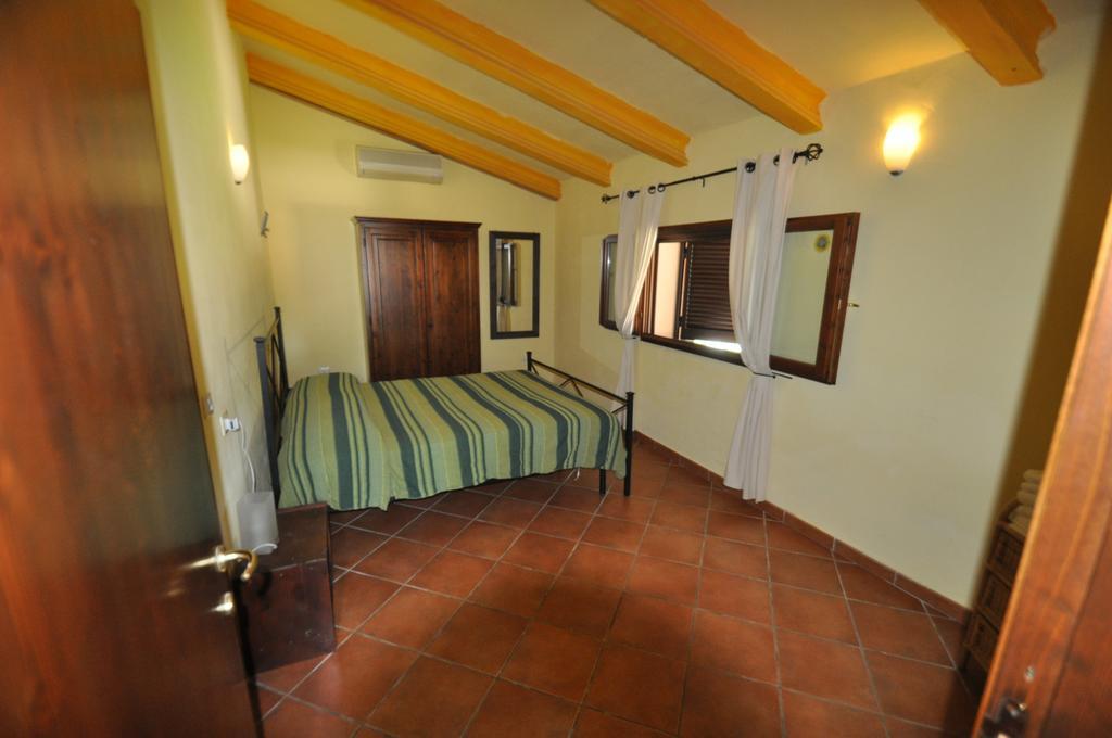 Agriturismo Il Cerrosughero Villa Scarlino Værelse billede